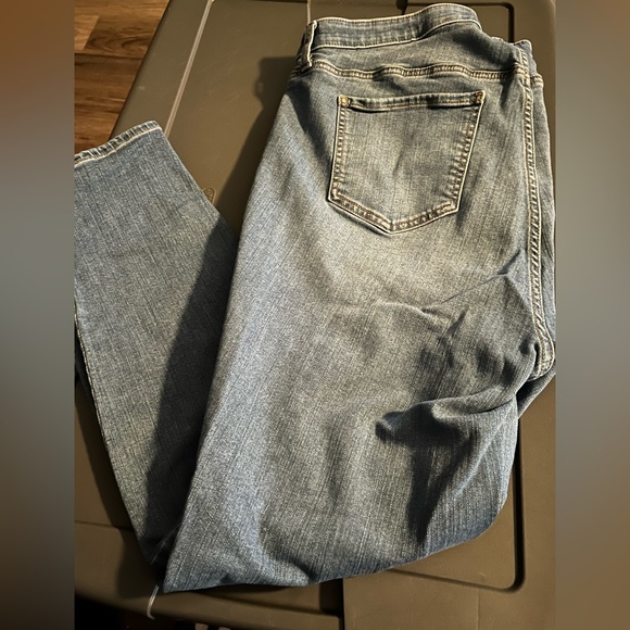 Sky high skinny 20R GUC - Picture 4 of 5